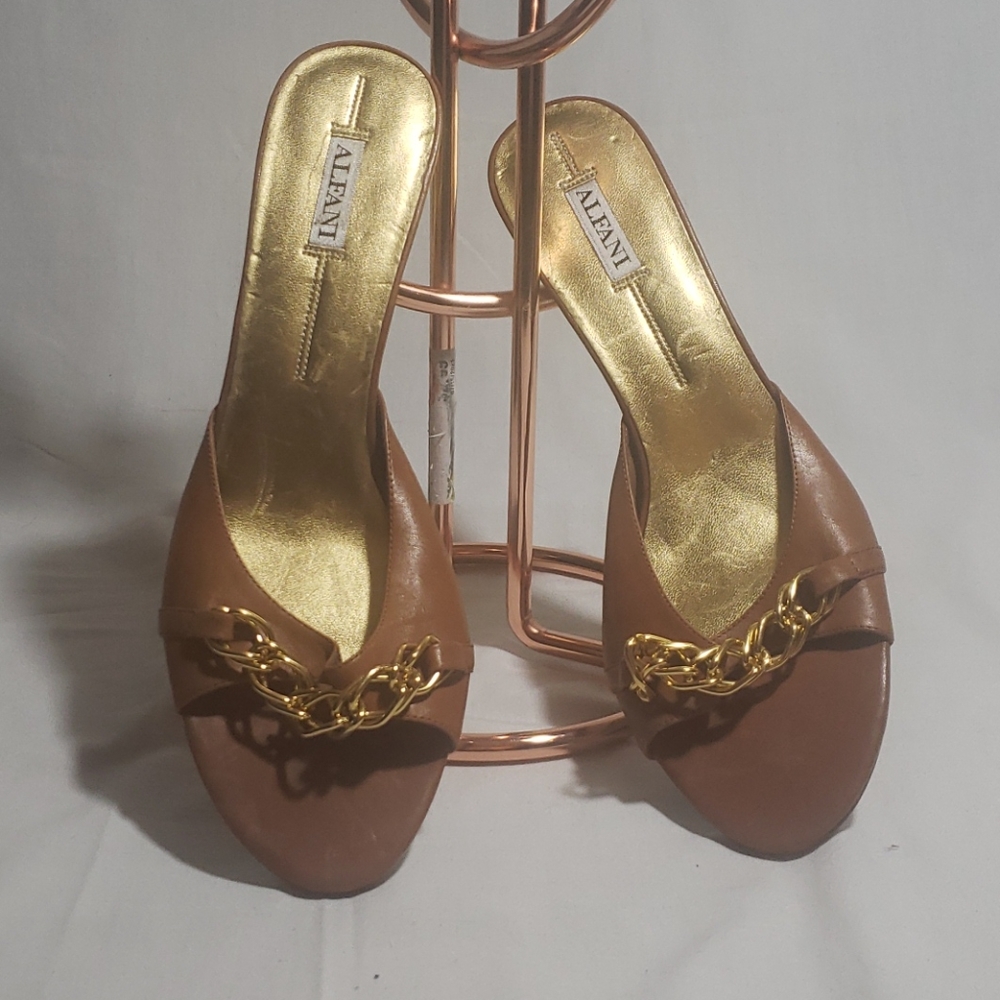 ALFANI  High Heels leather tan Mules Size 9.5